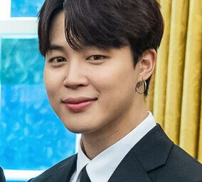 BTS Jimin Kimdir? Boyu, Kilosu, Göz Rengi, Vücut Ölçüleri