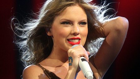 Taylor Swift Kimdir? Boyu, Kilosu, Göz Rengi, Vücut Ölçüleri